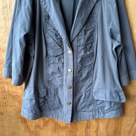 XCVI Ruched Gray 3/4 Sleeve Blazer Jacket - Picture 3 of 10